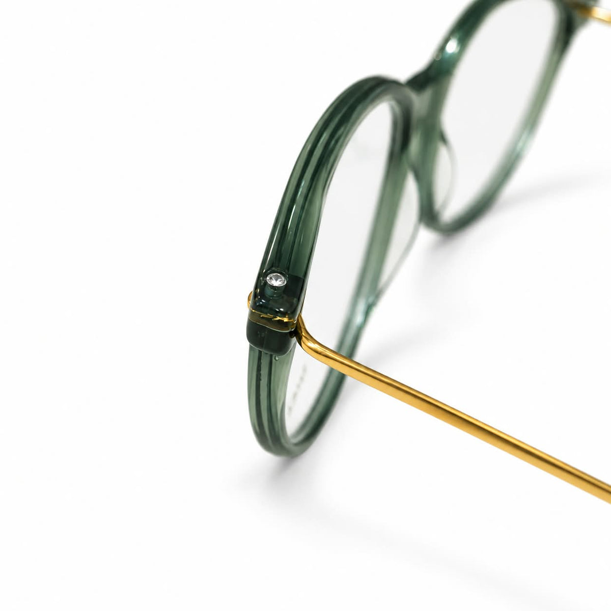 Full Frame Page4 Eyewear Oval Soft Cat Eyed Shape For Women 356825 - Eyedentity Opticians