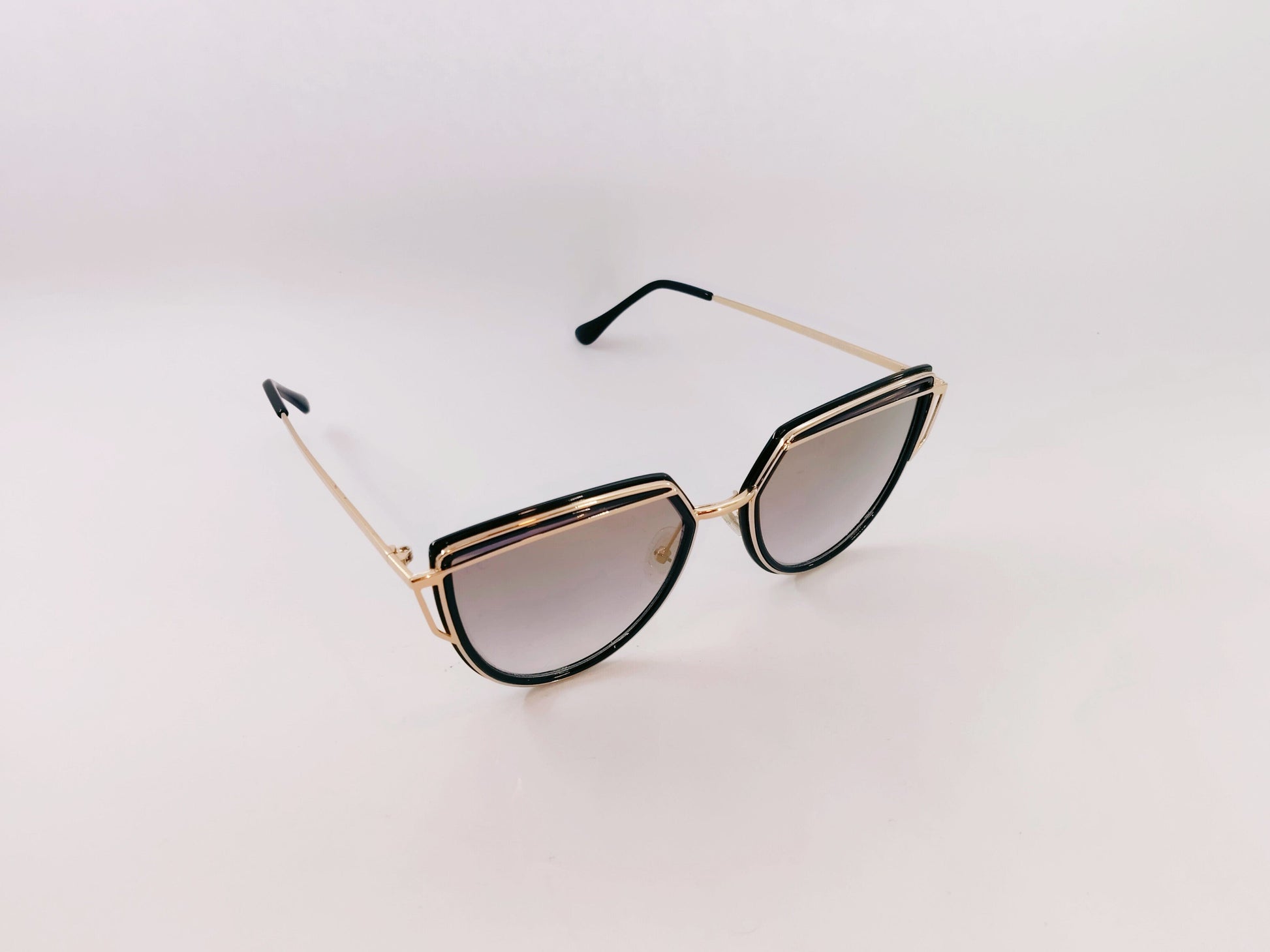 French Connection Sunglasses French Connection Full Rim Cat Eye Sunglasses For Women 149725