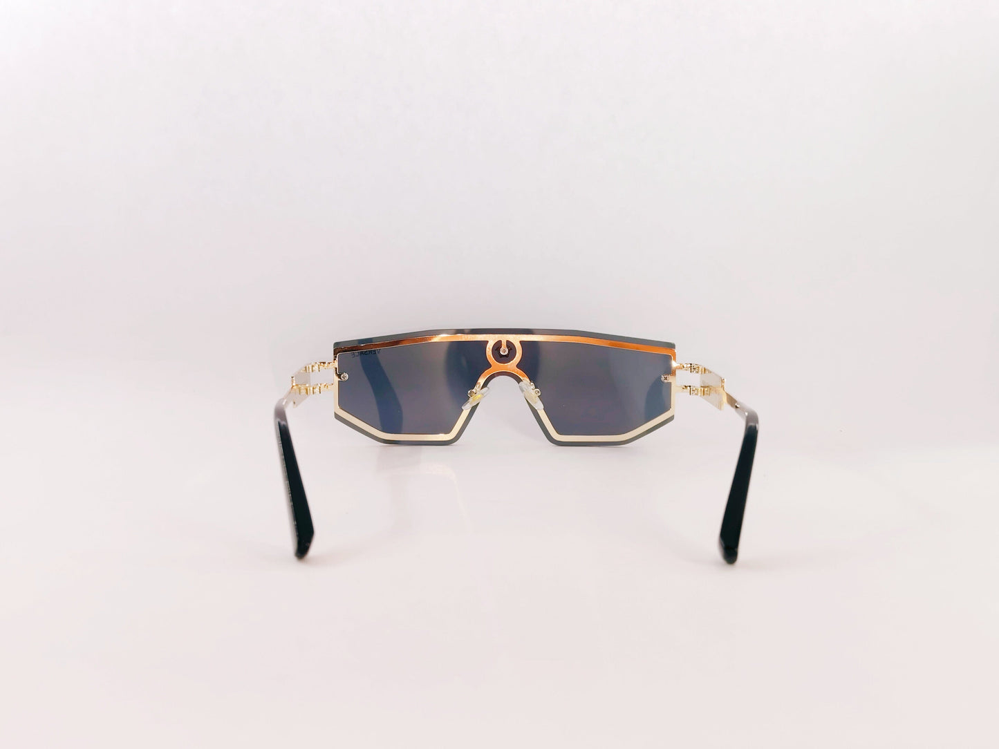 iDom Sunglasses Full Rim Navigator Sunglasses For Men 9995