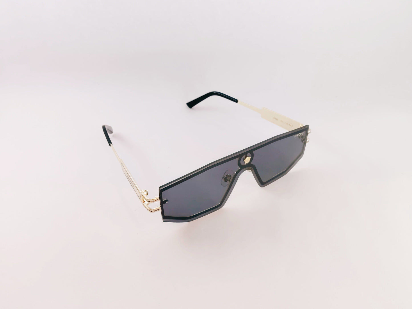 iDom Sunglasses Full Rim Navigator Sunglasses For Men 9995