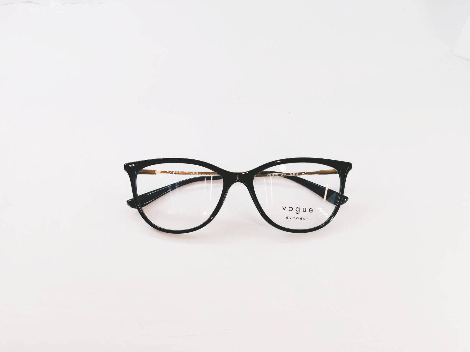 Vogue Eyeglasses Vogue Cat-Eye Full Frame Specs For Women 237204